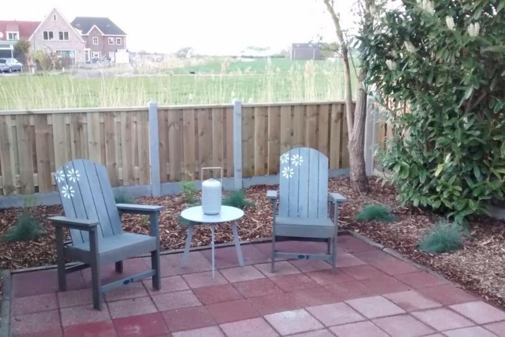 Modern En Sfeervol Appartement Aan Zee Met Airco ザウテランデ エクステリア 写真